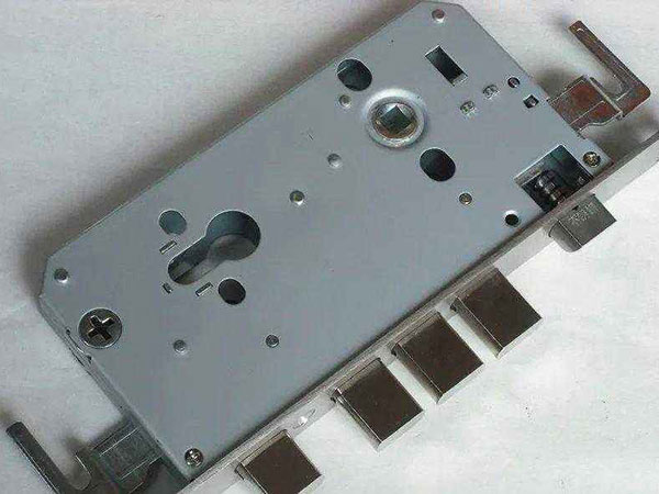 北京換鎖芯電話