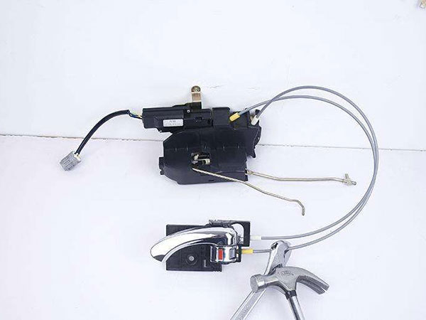 無(wú)錫換鎖芯電話